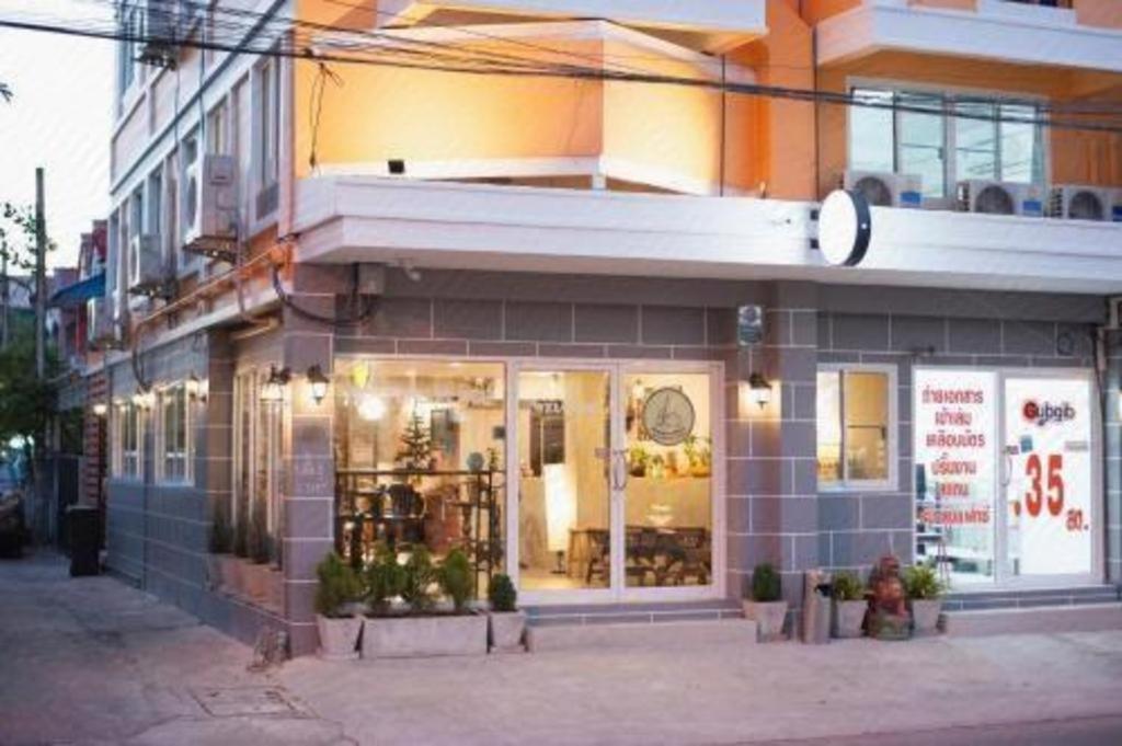 Hoppers Place Donmuang Hostel Bangkok Exterior foto